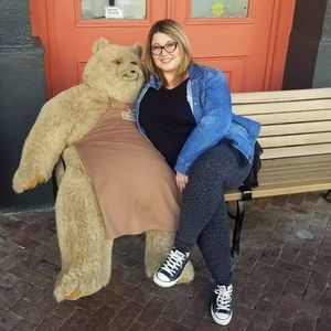 Meet your Posher, Yuli